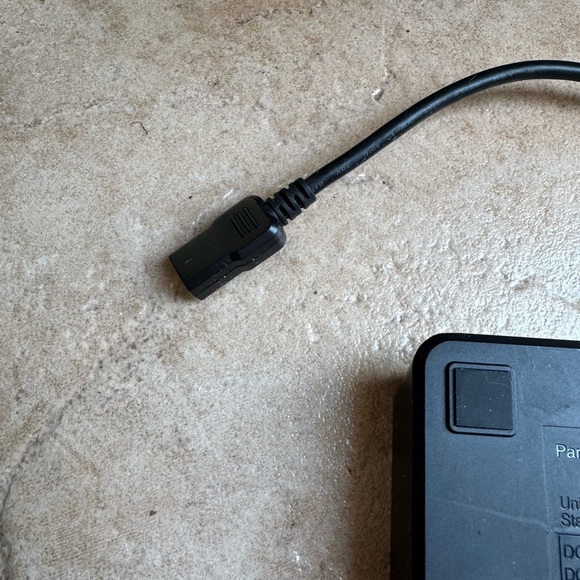 Genuine OEM Panasonic Universal Dock for Ipod Black RFE0205 Stereo 16 Pin Cradle - Picture 4 of 4